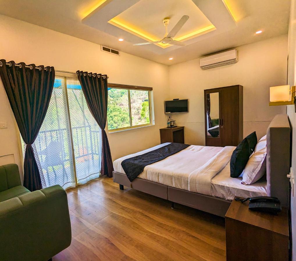 Ayursakthi Riverdale Munnar Exterior photo