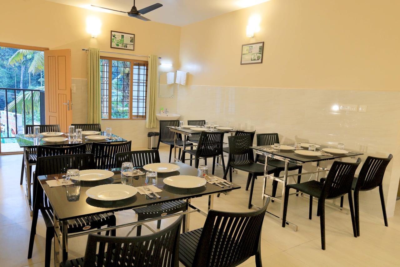 Ayursakthi Riverdale Munnar Exterior photo